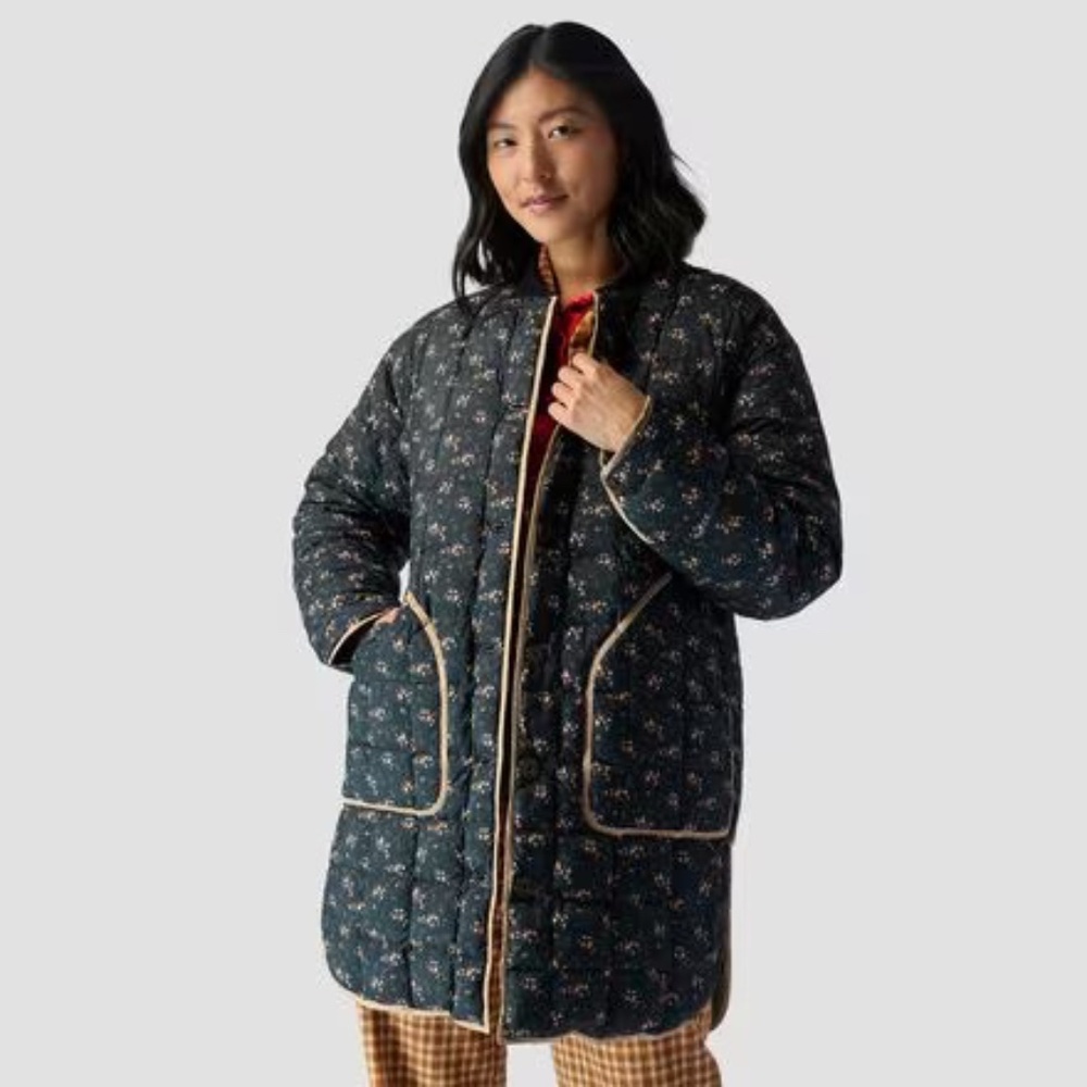 THE GREAT Outdoors Women's Reversible Down Treeline Puffer, Size M